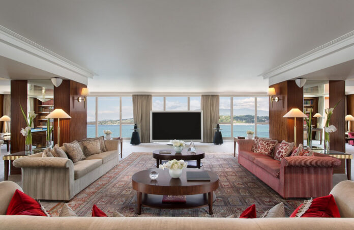Royal Penthouse Suite